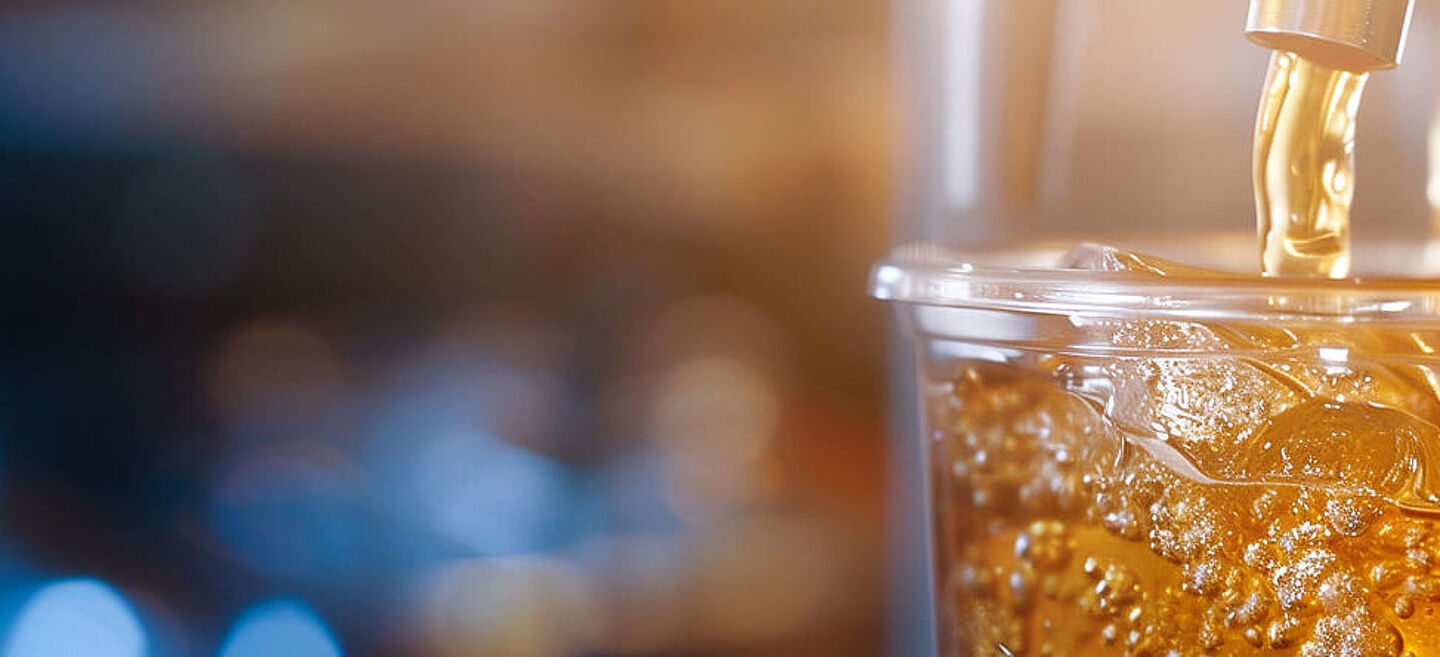Pouring ice tea
