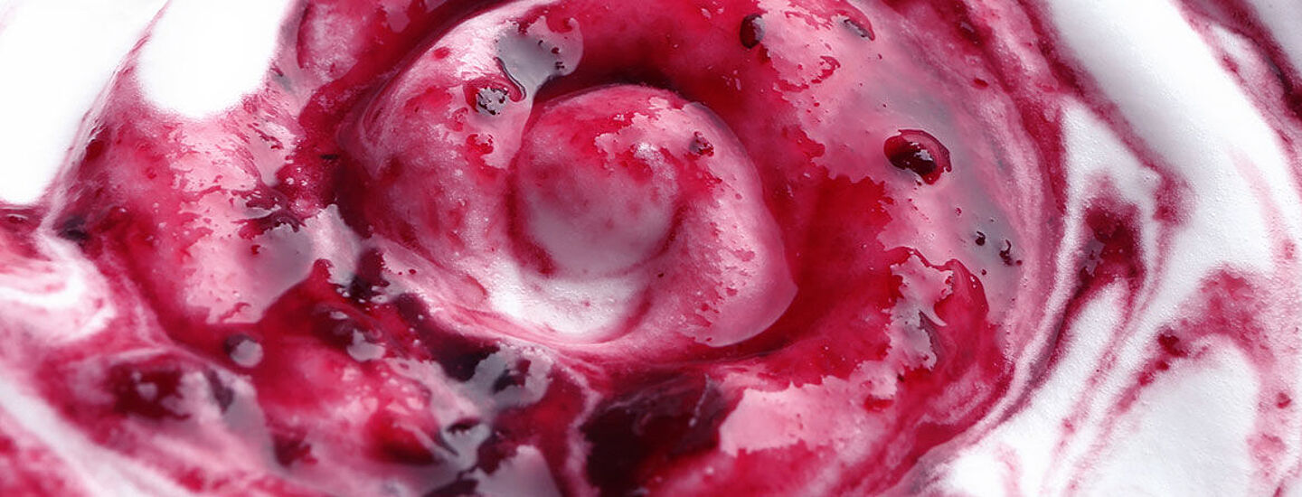 yoghurt and red berries
