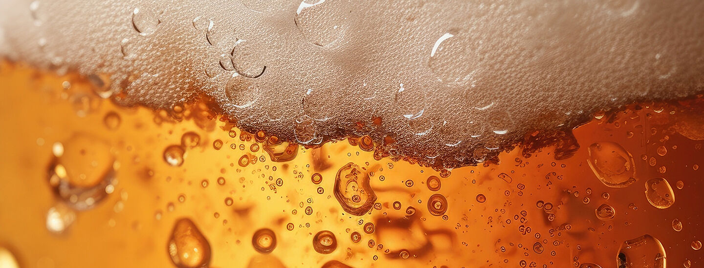 Beer with bubbles