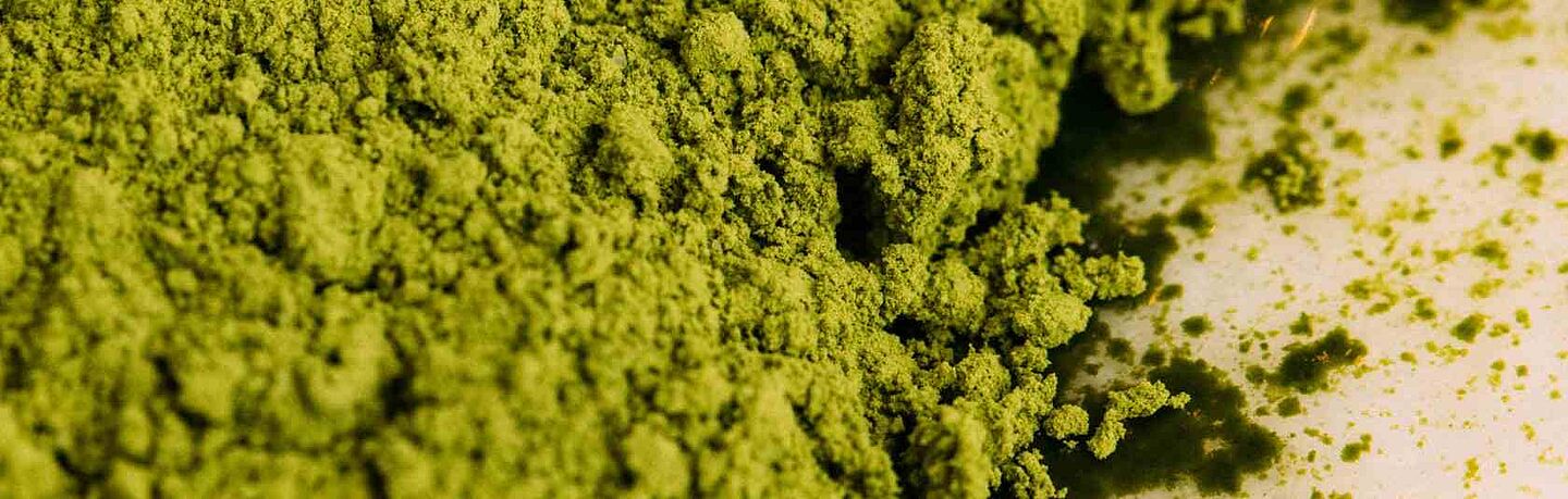 green powder
